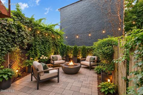 103 Ten Broeck Street Albany NY 12210