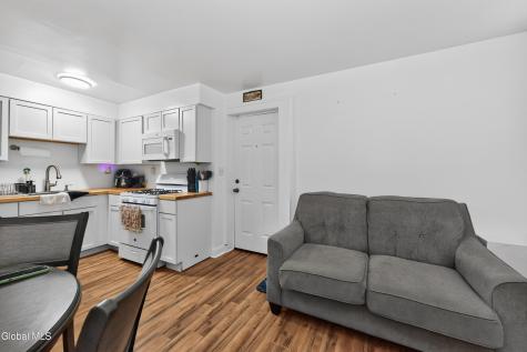 103 Ten Broeck Street Albany NY 12210