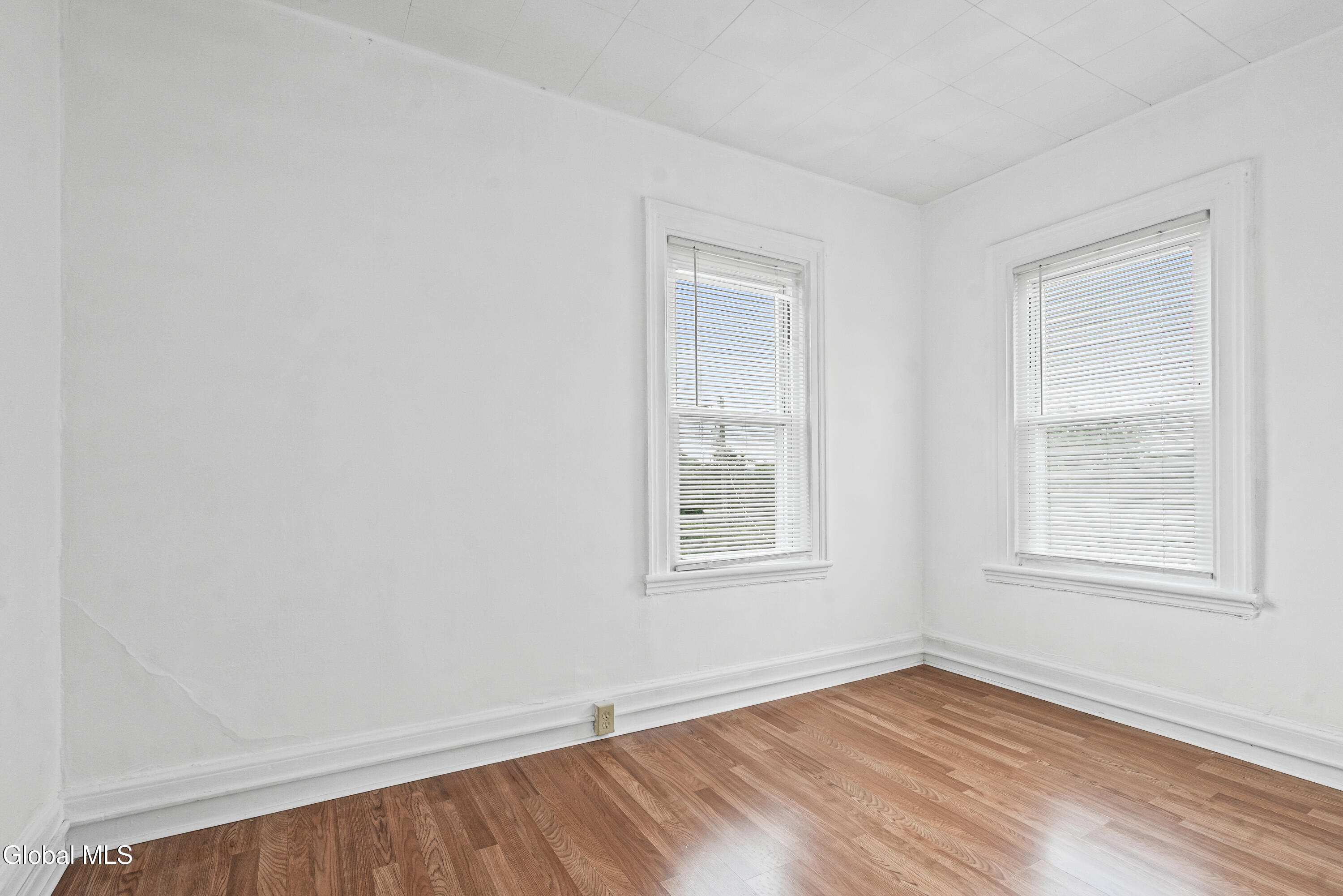 6 Hill Street Waterford NY 12188