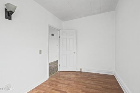 6 Hill Street Waterford NY 12188