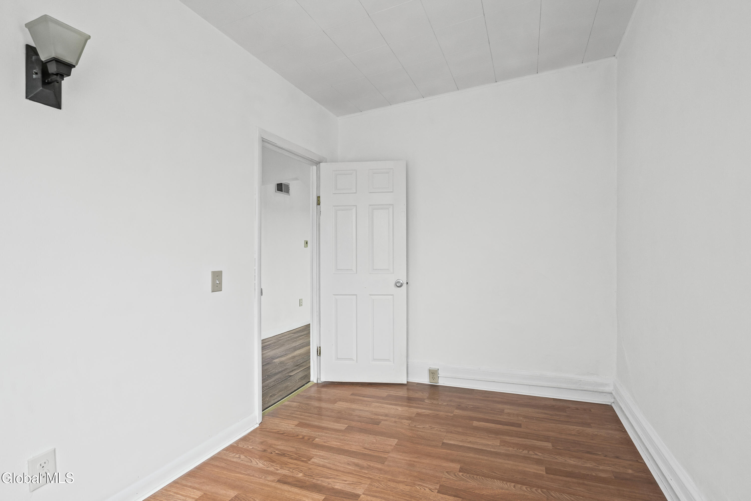 6 Hill Street Waterford NY 12188