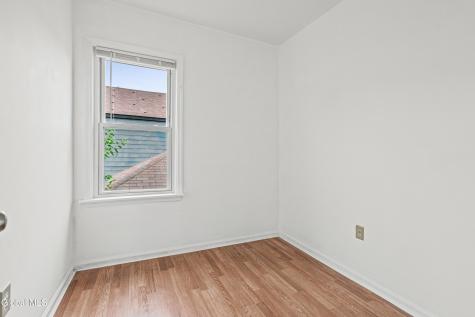 6 Hill Street Waterford NY 12188