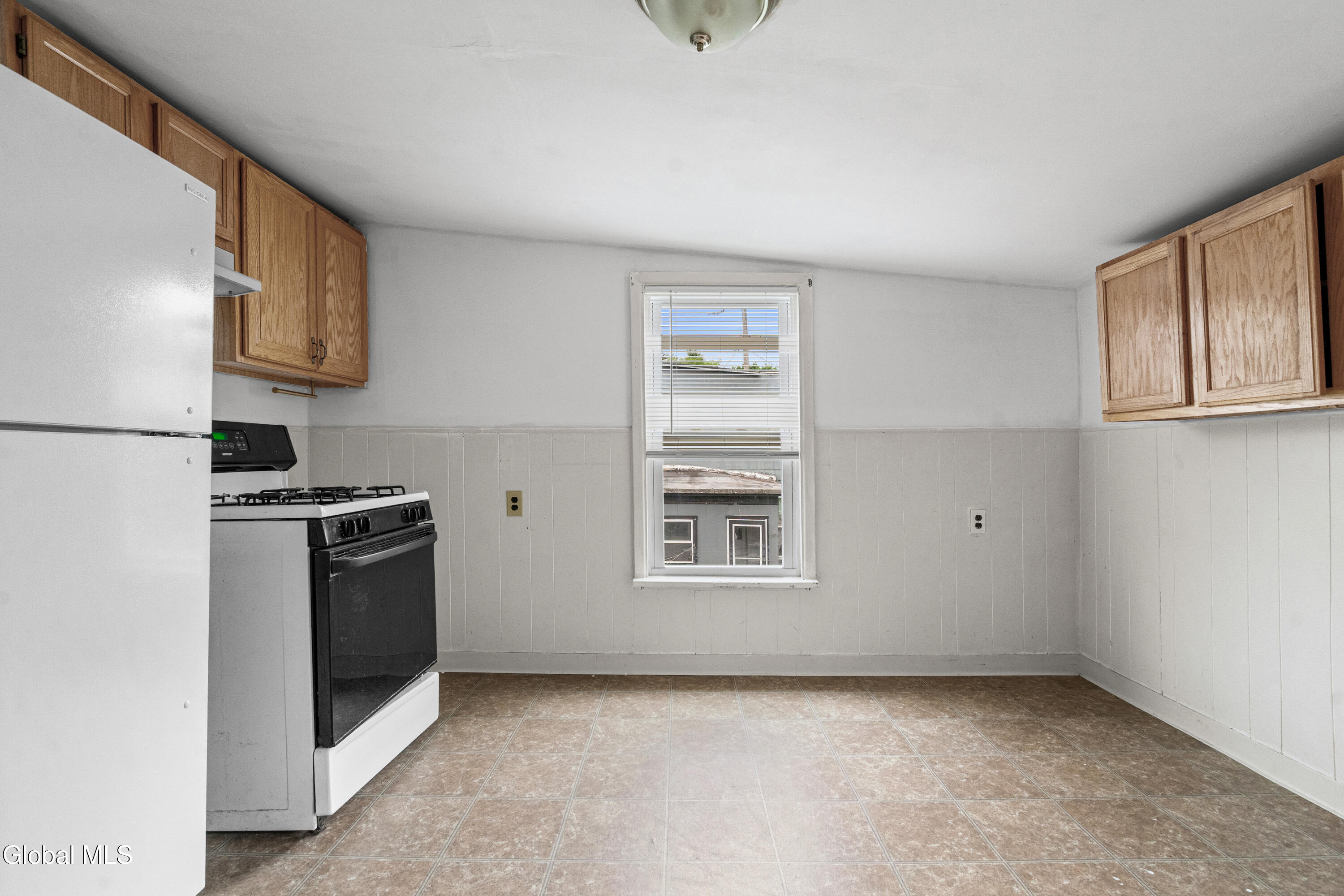 6 Hill Street Waterford NY 12188
