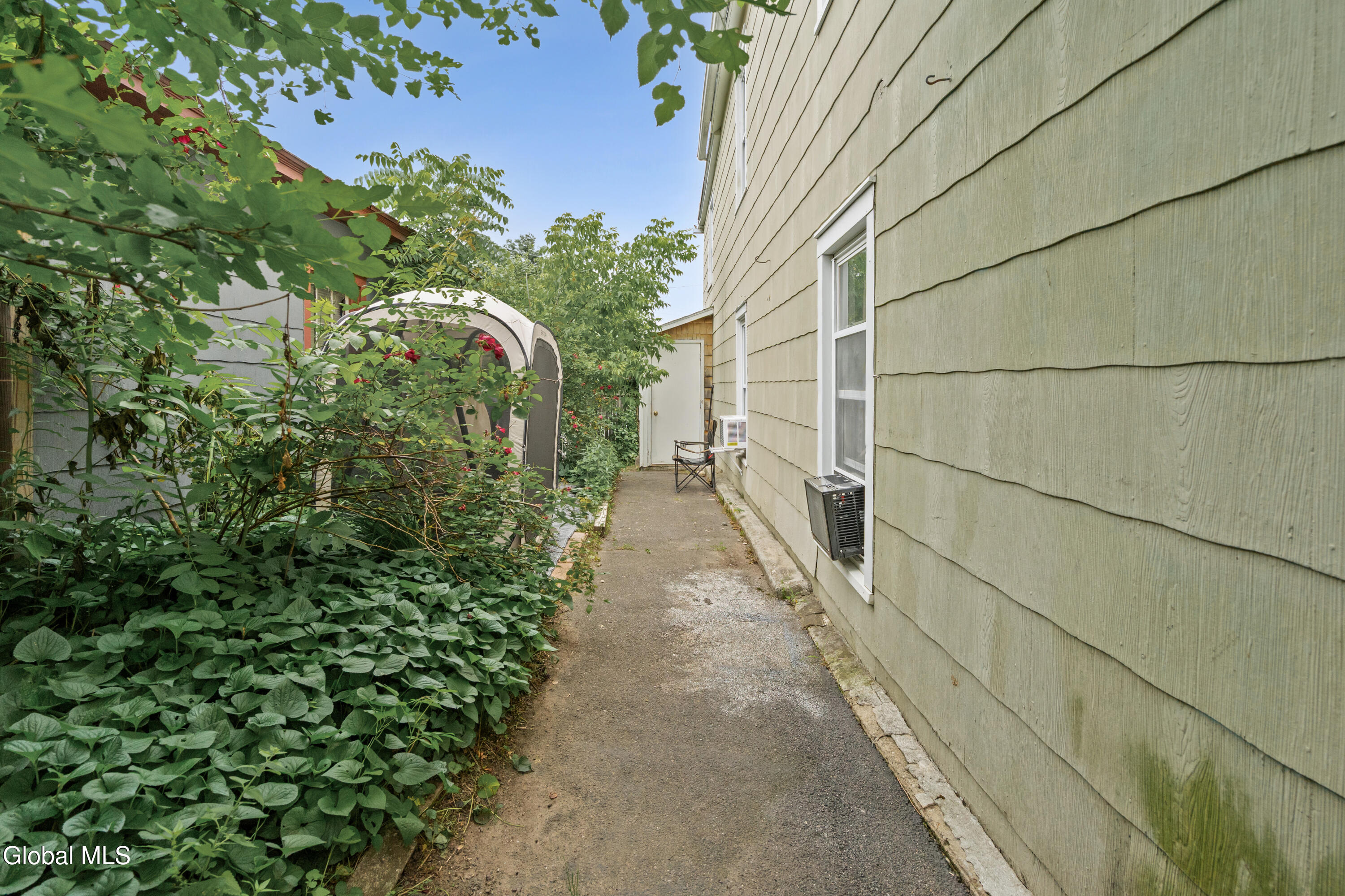 6 Hill Street Waterford NY 12188
