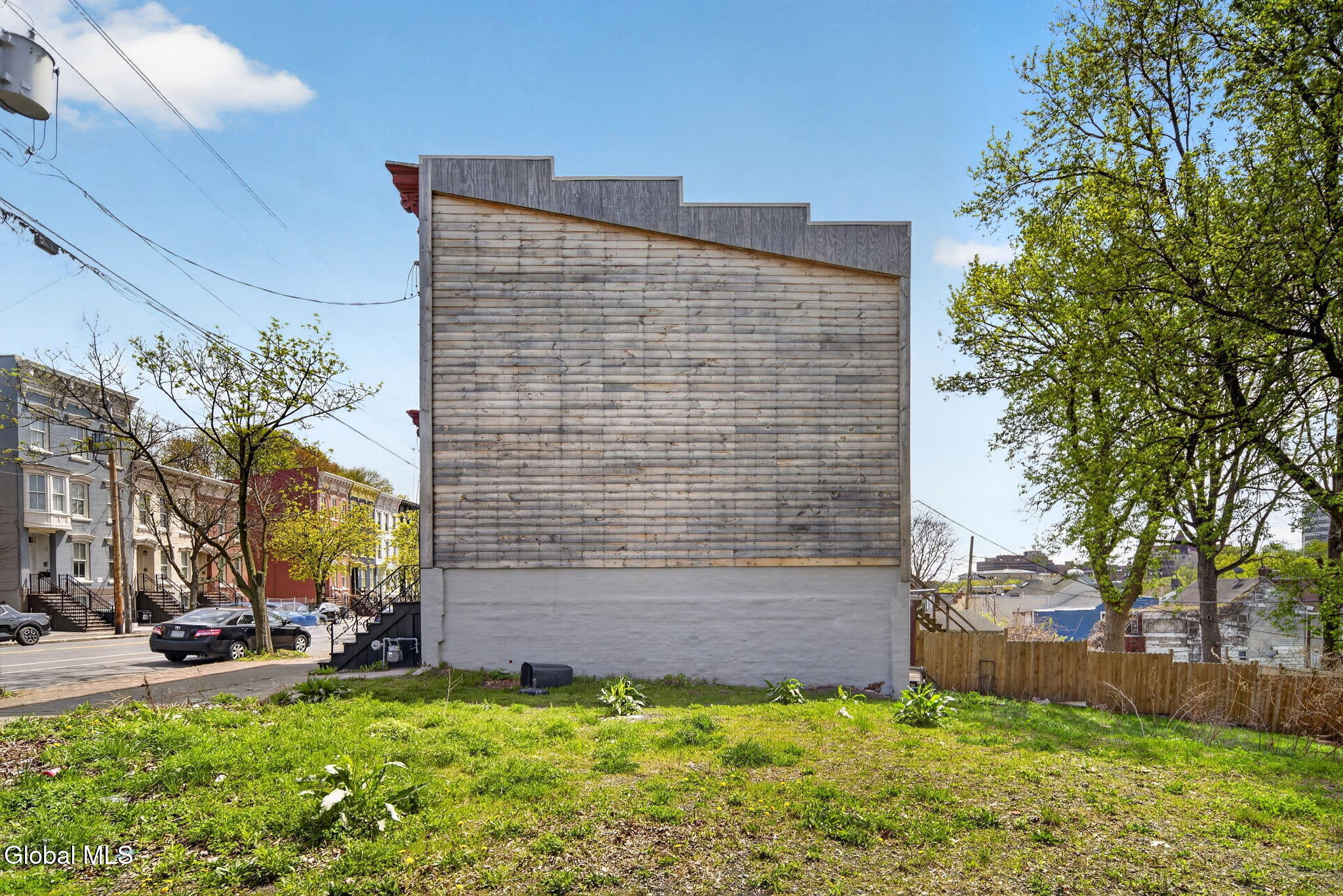 192 Clinton Avenue Albany NY 12210