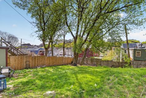 192 Clinton Avenue Albany NY 12210