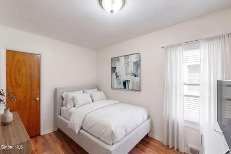 1315 Van Cortland Street Schenectady NY 12303