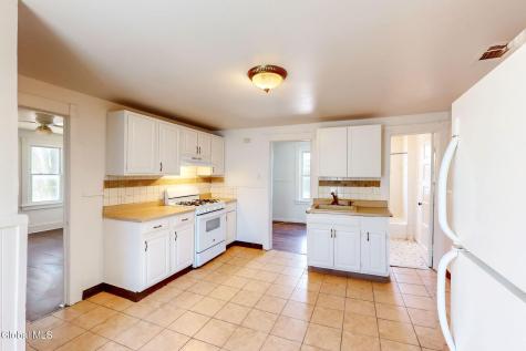 1315 Van Cortland Street Schenectady NY 12303
