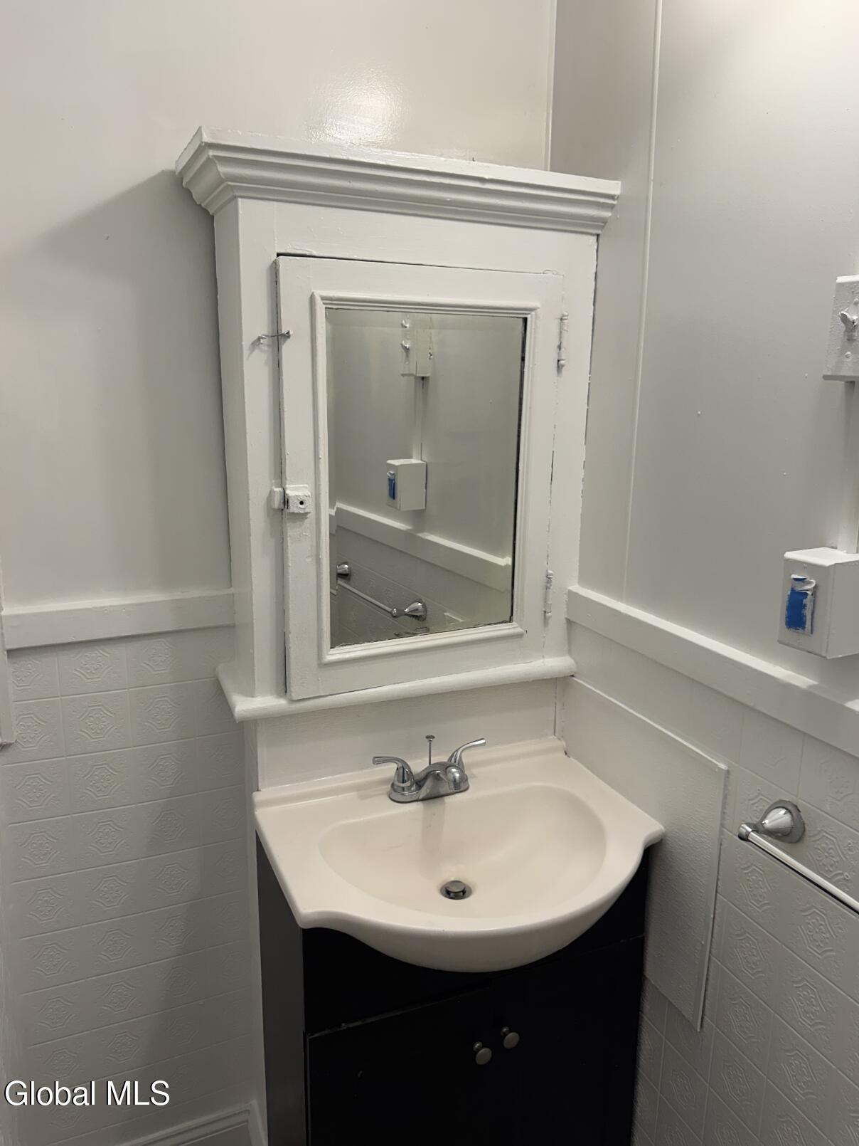 469 Madison Avenue Albany NY 12210