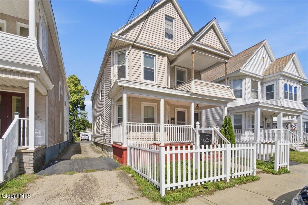 131 Furman Street Schenectady NY 12304