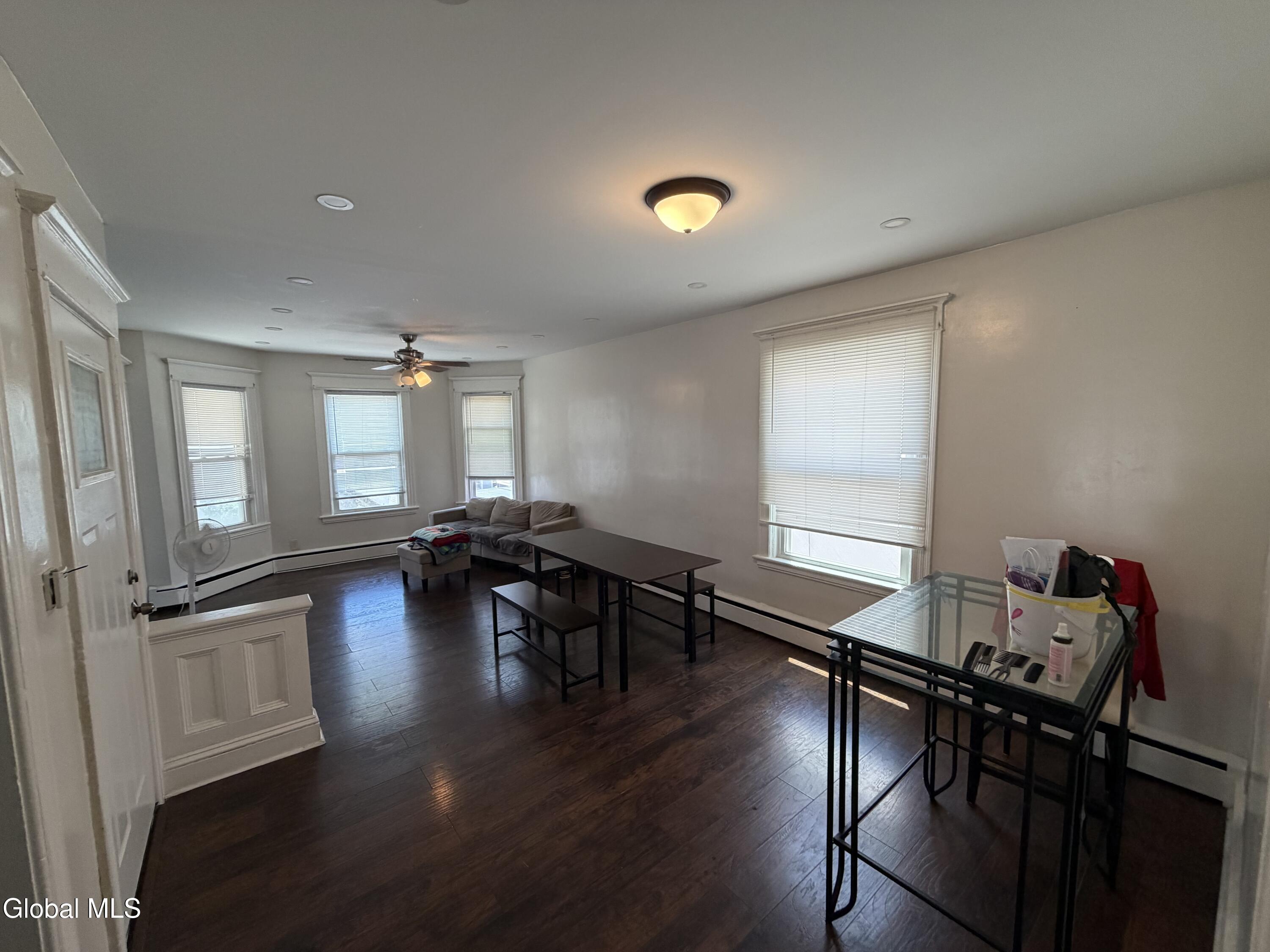 131 Furman Street Schenectady NY 12304