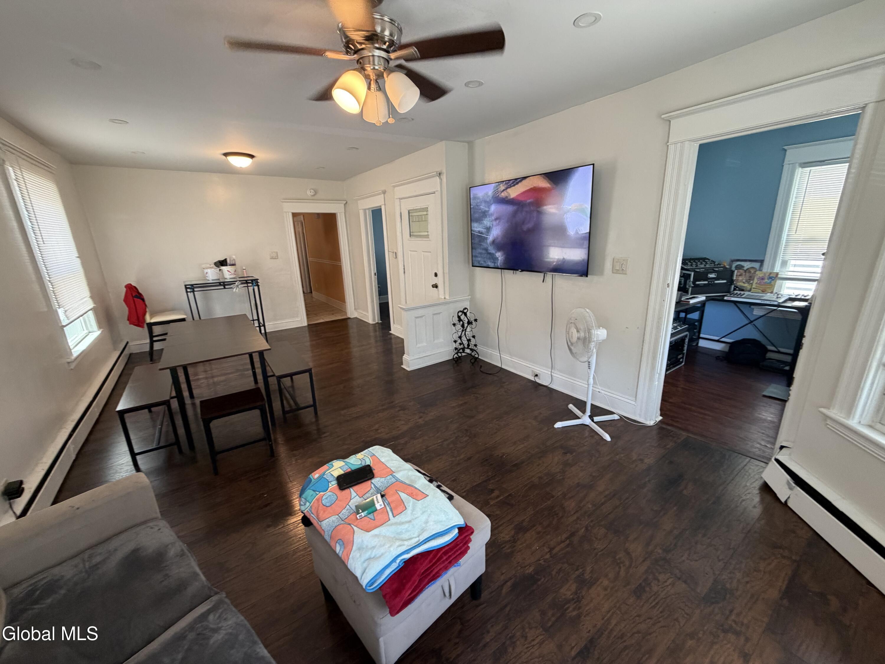 131 Furman Street Schenectady NY 12304