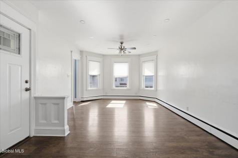 131 Furman Street Schenectady NY 12304