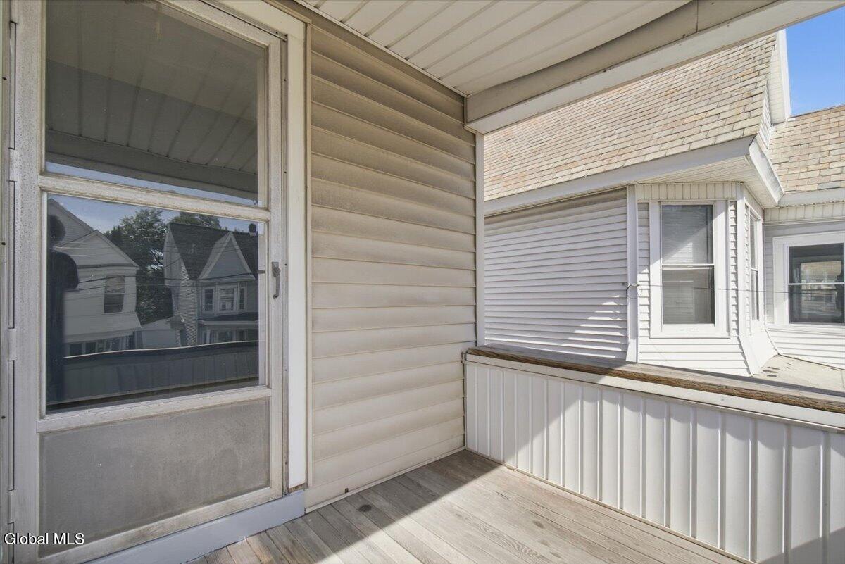 131 Furman Street Schenectady NY 12304