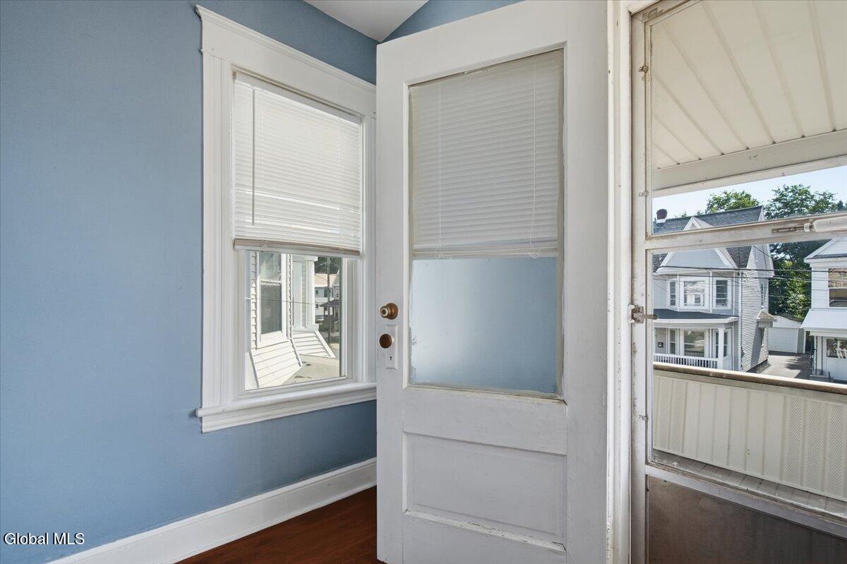 131 Furman Street Schenectady NY 12304