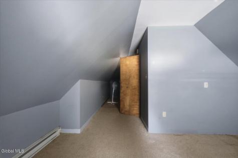 131 Furman Street Schenectady NY 12304