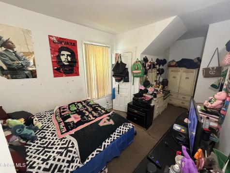 131 Furman Street Schenectady NY 12304