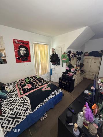 131 Furman Street Schenectady NY 12304