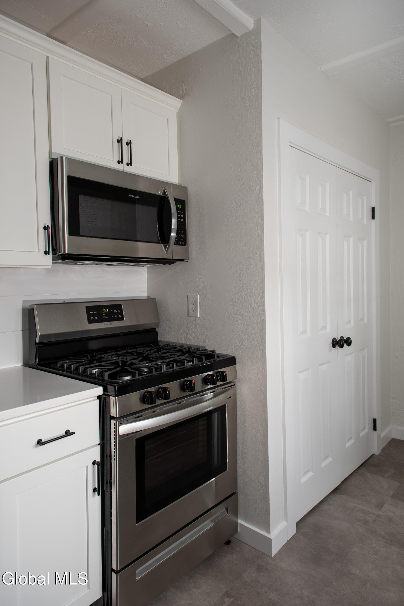 17-21 Granite Street Saratoga Springs NY 12866