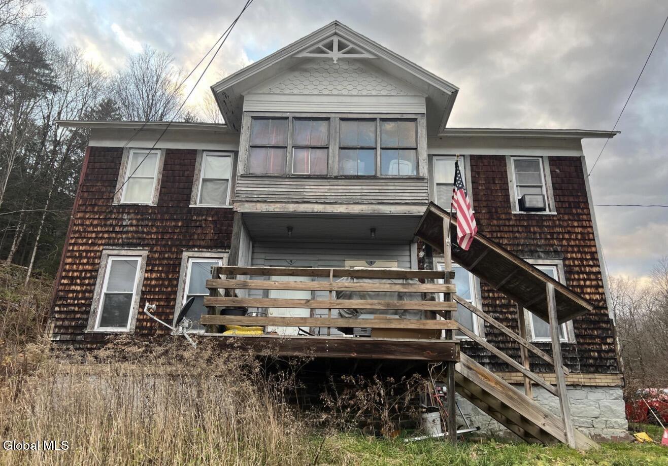 3-5 Jalet Street Whitehall NY 12887