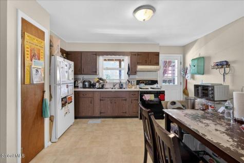 5 Deer Path Drive Colonie NY 12205