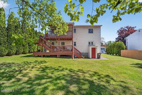 5 Deer Path Drive Colonie NY 12205