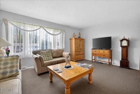 5 Deer Path Drive Colonie NY 12205