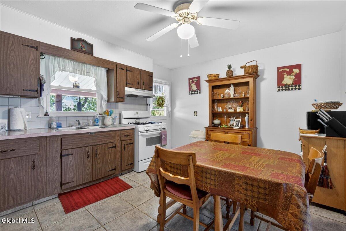 5 Deer Path Drive Colonie NY 12205