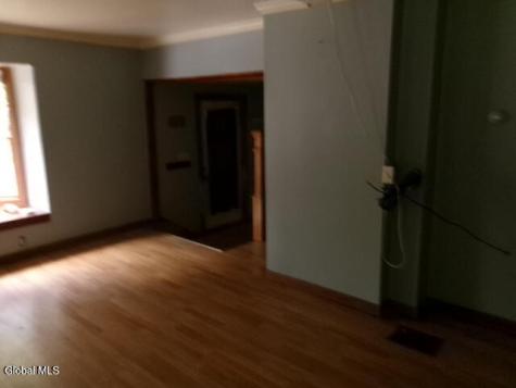 1057 Nys Rt 9n Saratoga Springs NY 12866