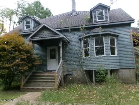 1057 Nys Rt 9n Saratoga Springs NY 12866