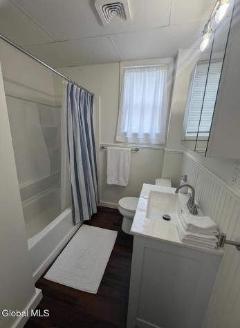 8 Harrison Avenue Rensselaer NY 12144
