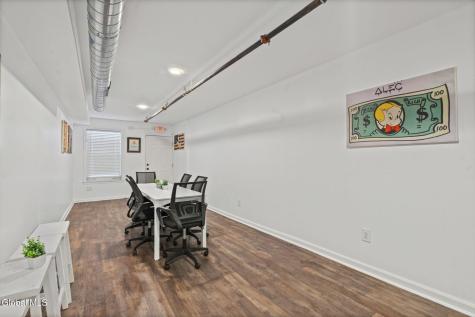 402 Broadway Albany NY 12207