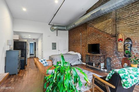 402 Broadway Albany NY 12207