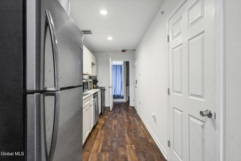 402 Broadway Albany NY 12207