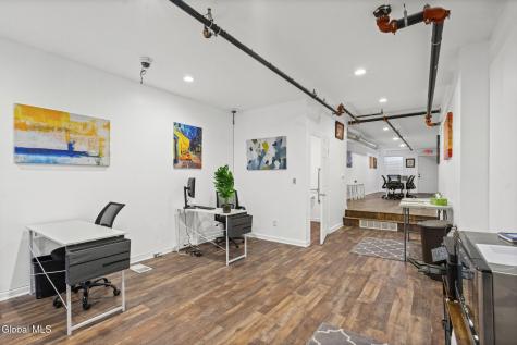 402 Broadway Albany NY 12207