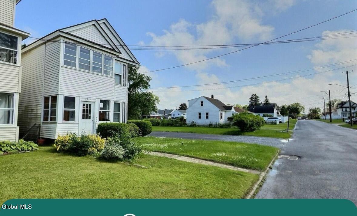 2530 Augustine Avenue Rotterdam NY 12306