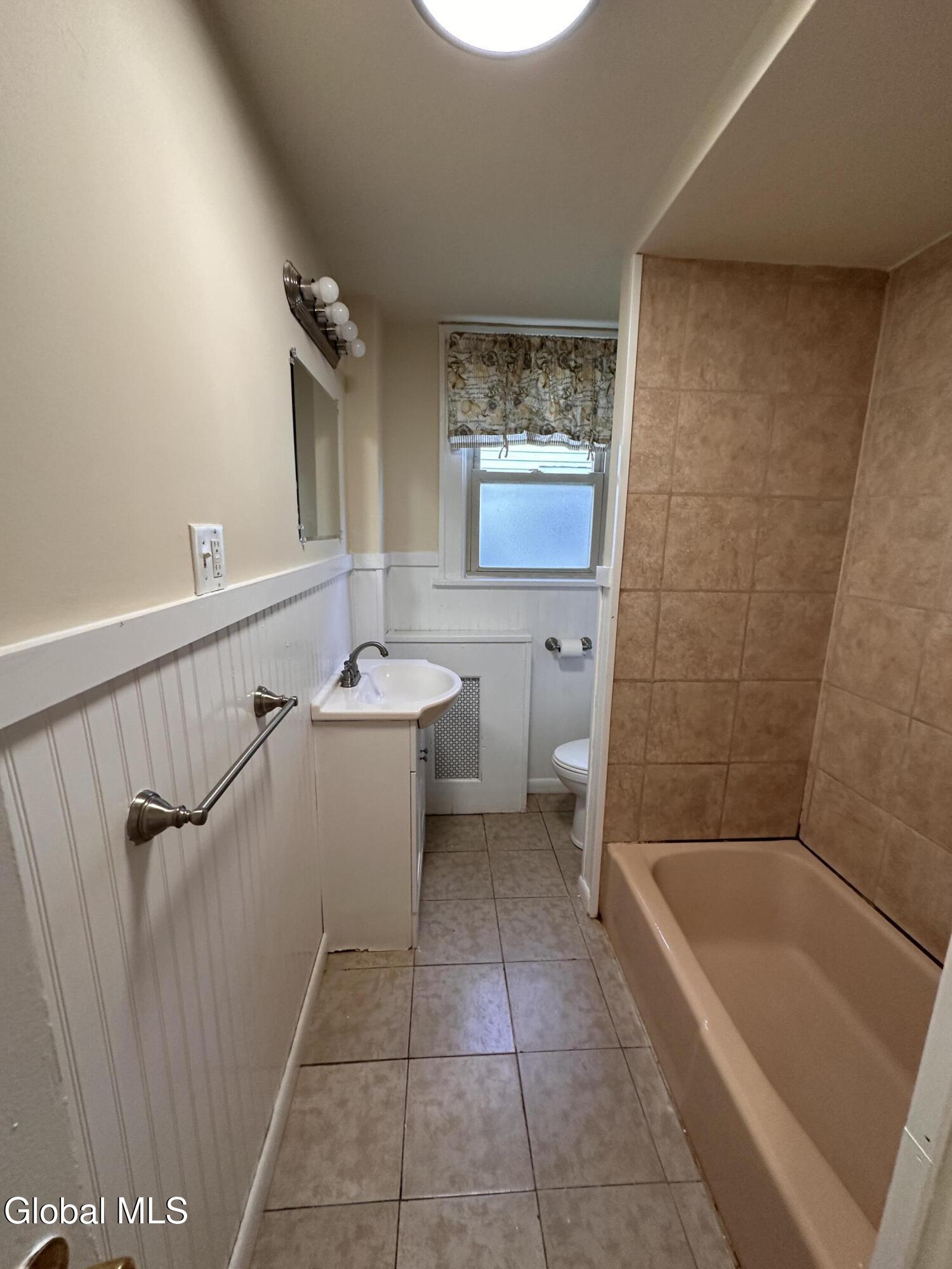 51 Forest Avenue Albany NY 12208