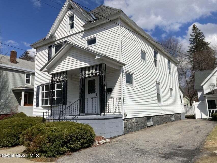 22 Lexington Avenue Gloversville NY 12078