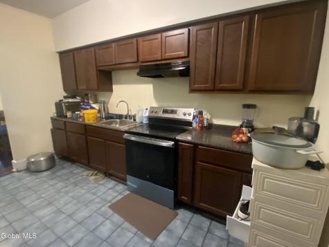 144 Broad Street Albany NY 12202
