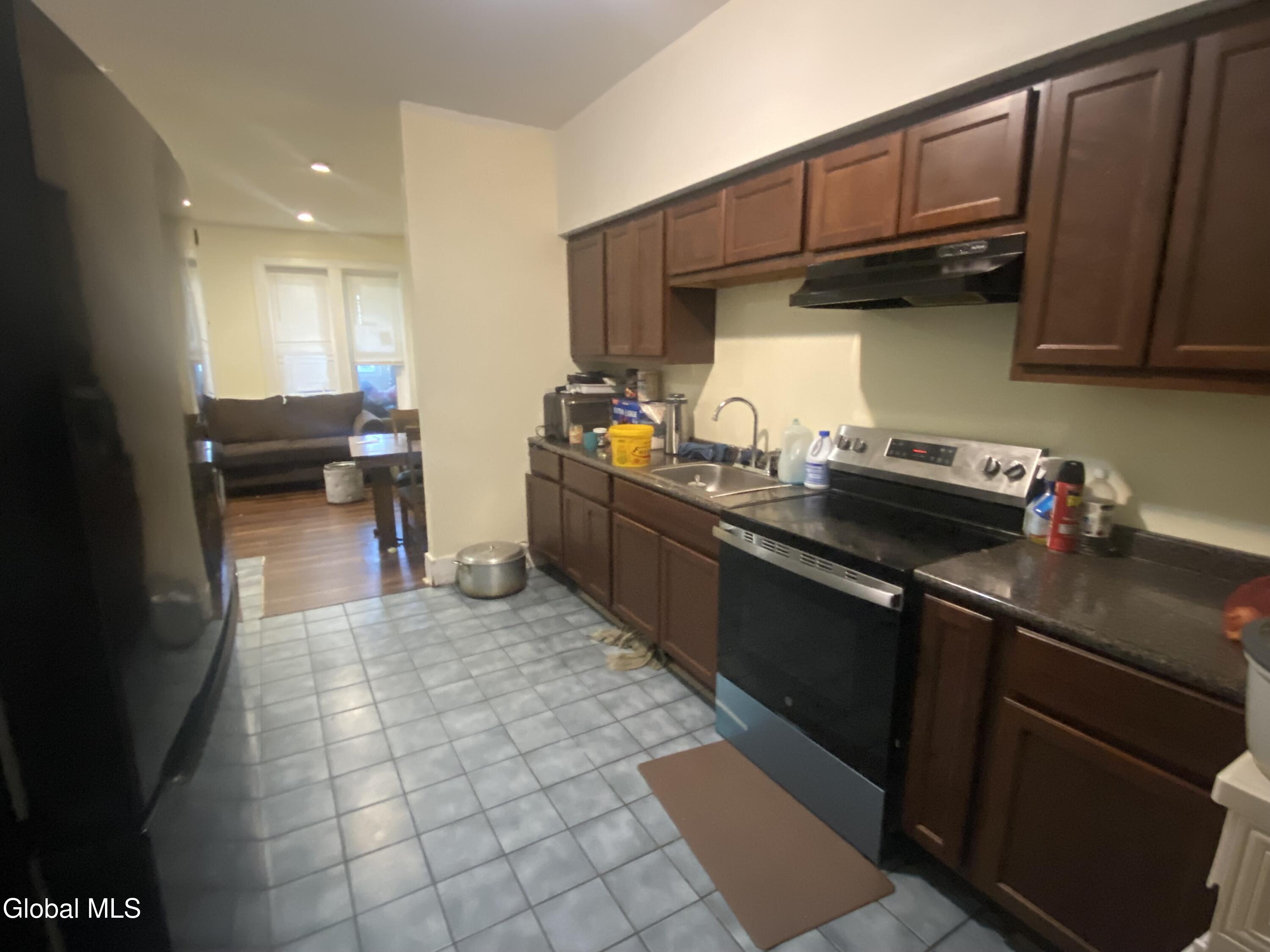 144 Broad Street Albany NY 12202