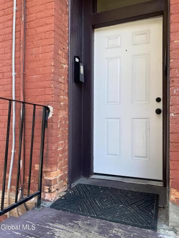 144 Broad Street Albany NY 12202