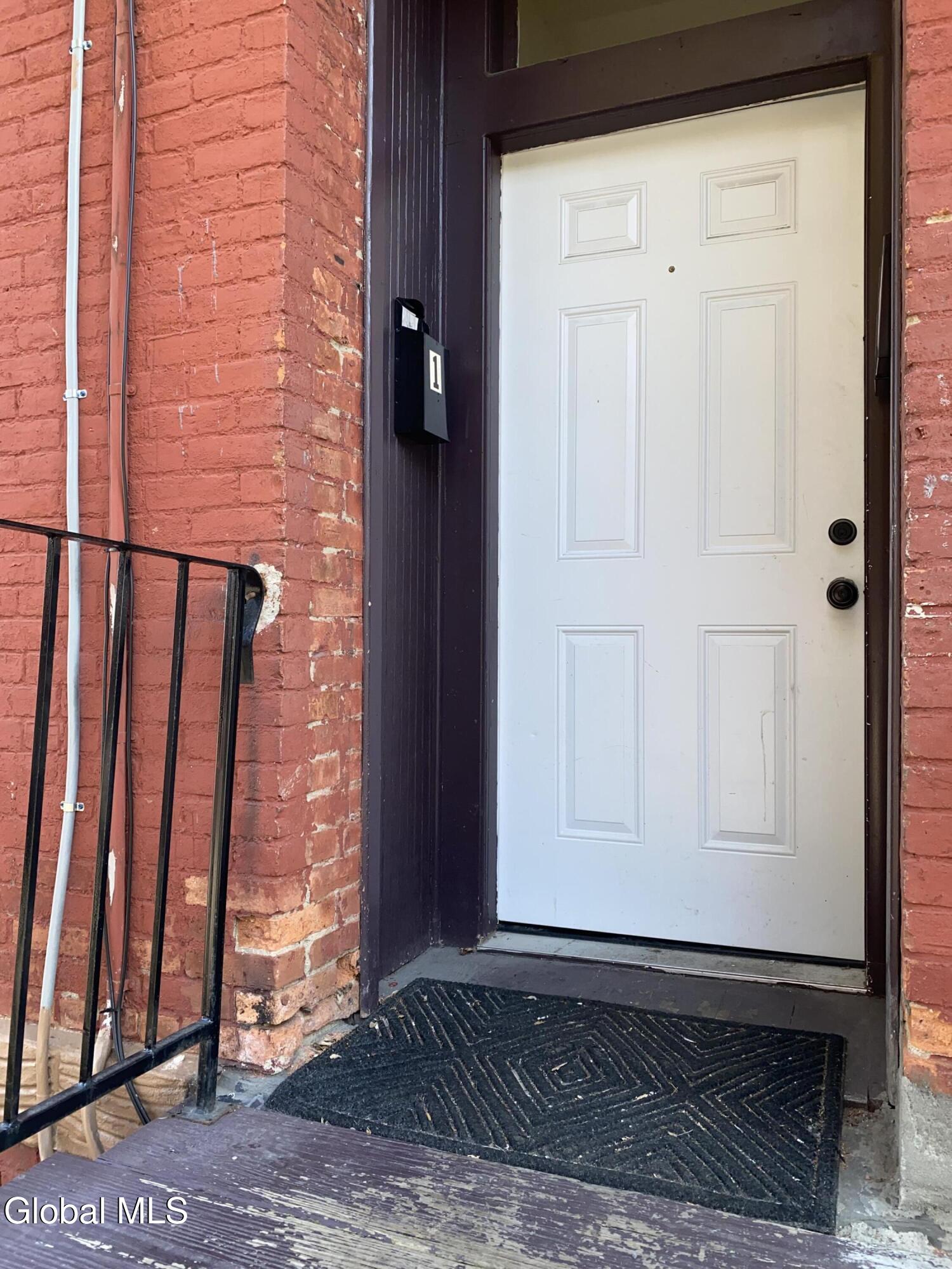 144 Broad Street Albany NY 12202