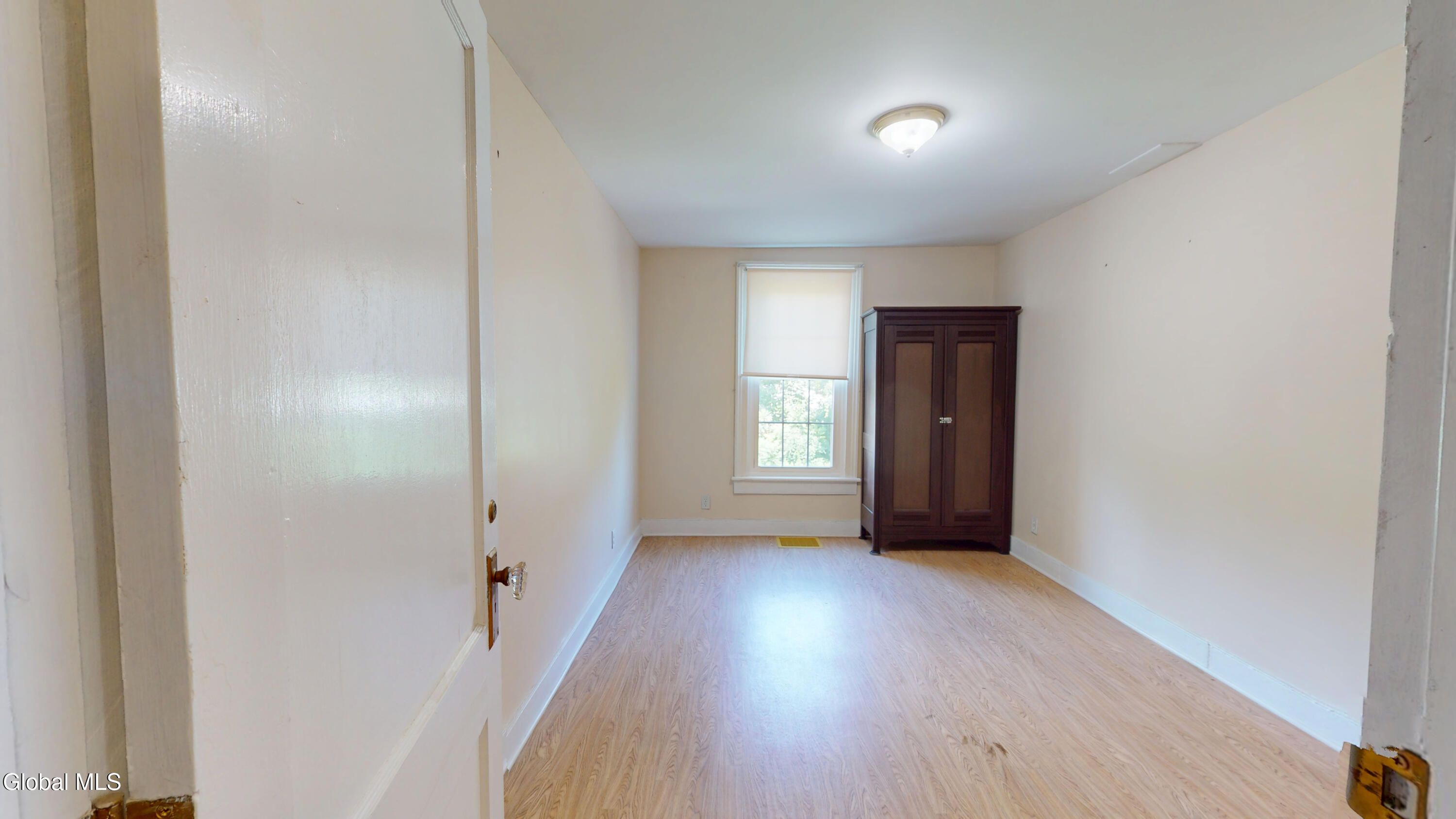 31-33 S Washington Street Athens NY 12015