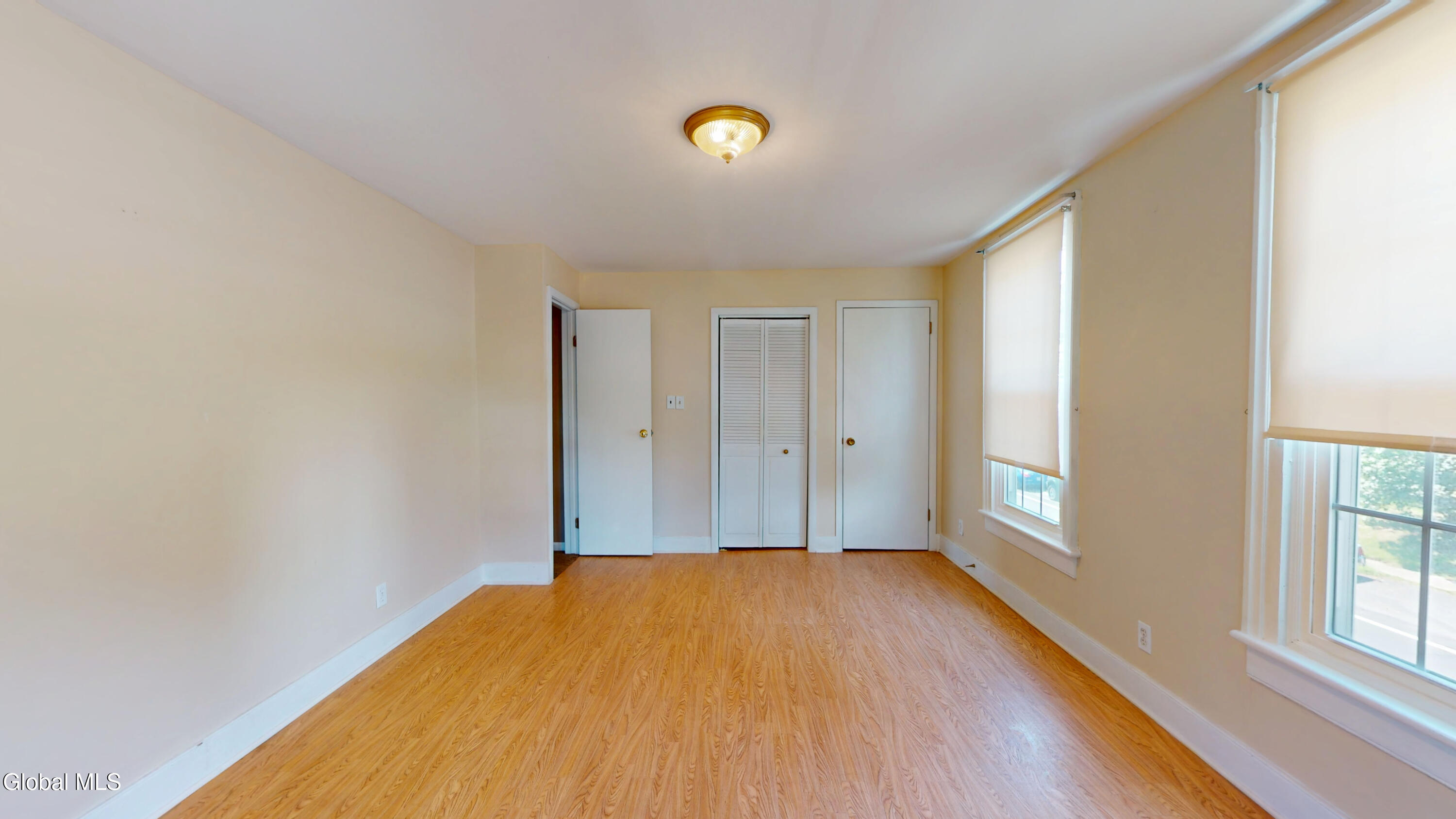 31-33 S Washington Street Athens NY 12015