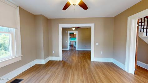 31-33 S Washington Street Athens NY 12015