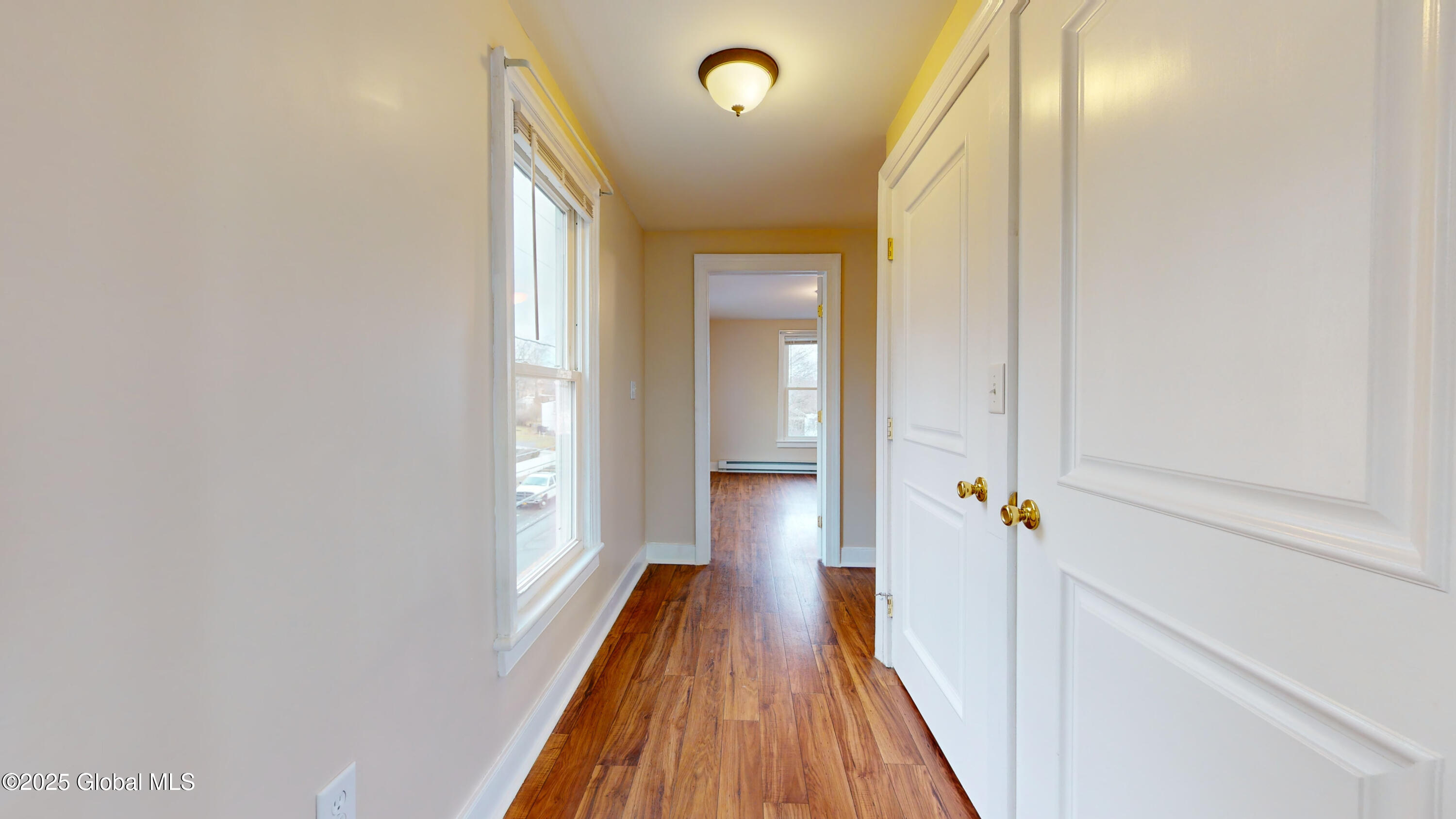31-33 S Washington Street Athens NY 12015