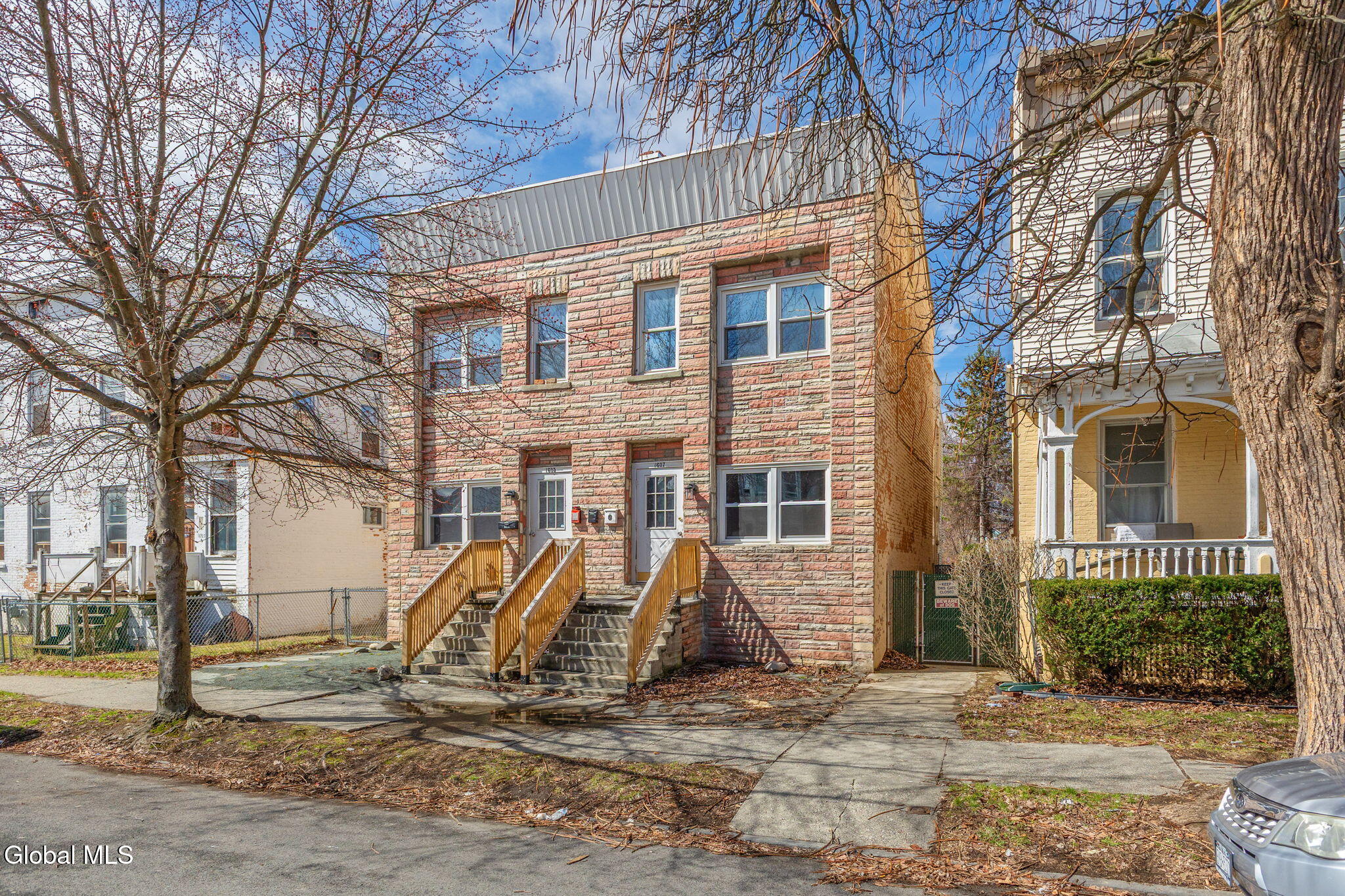 1605-1607 3rd Avenue Watervliet NY 12189