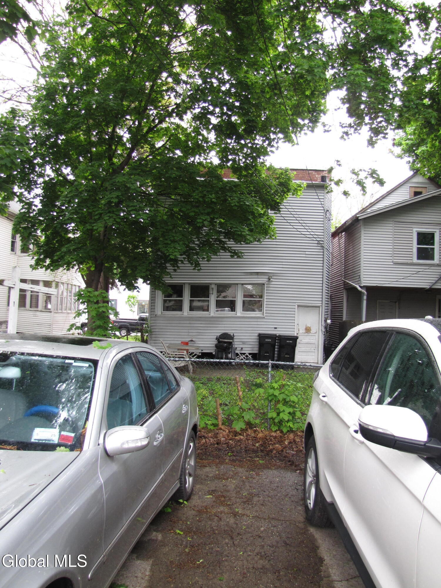413 5th Avenue Troy NY 12182