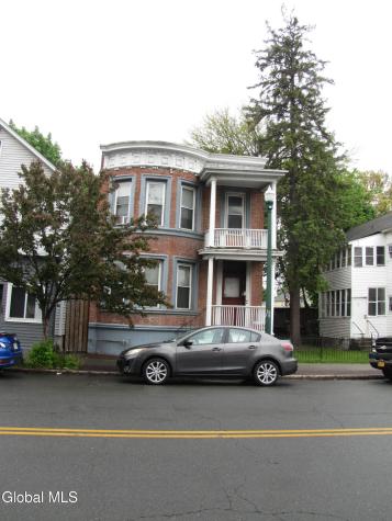 413 5th Avenue Troy NY 12182