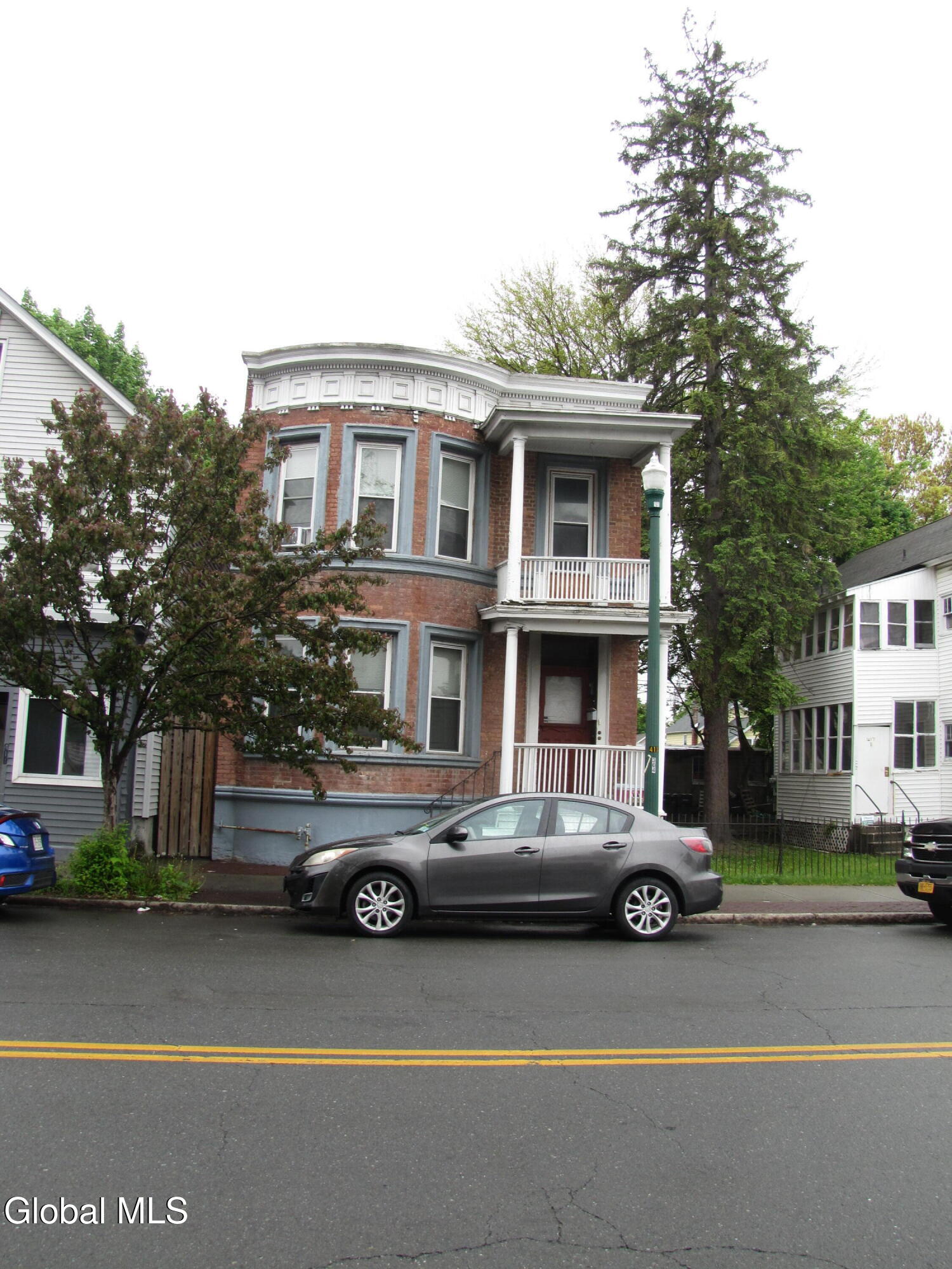 413 5th Avenue Troy NY 12182